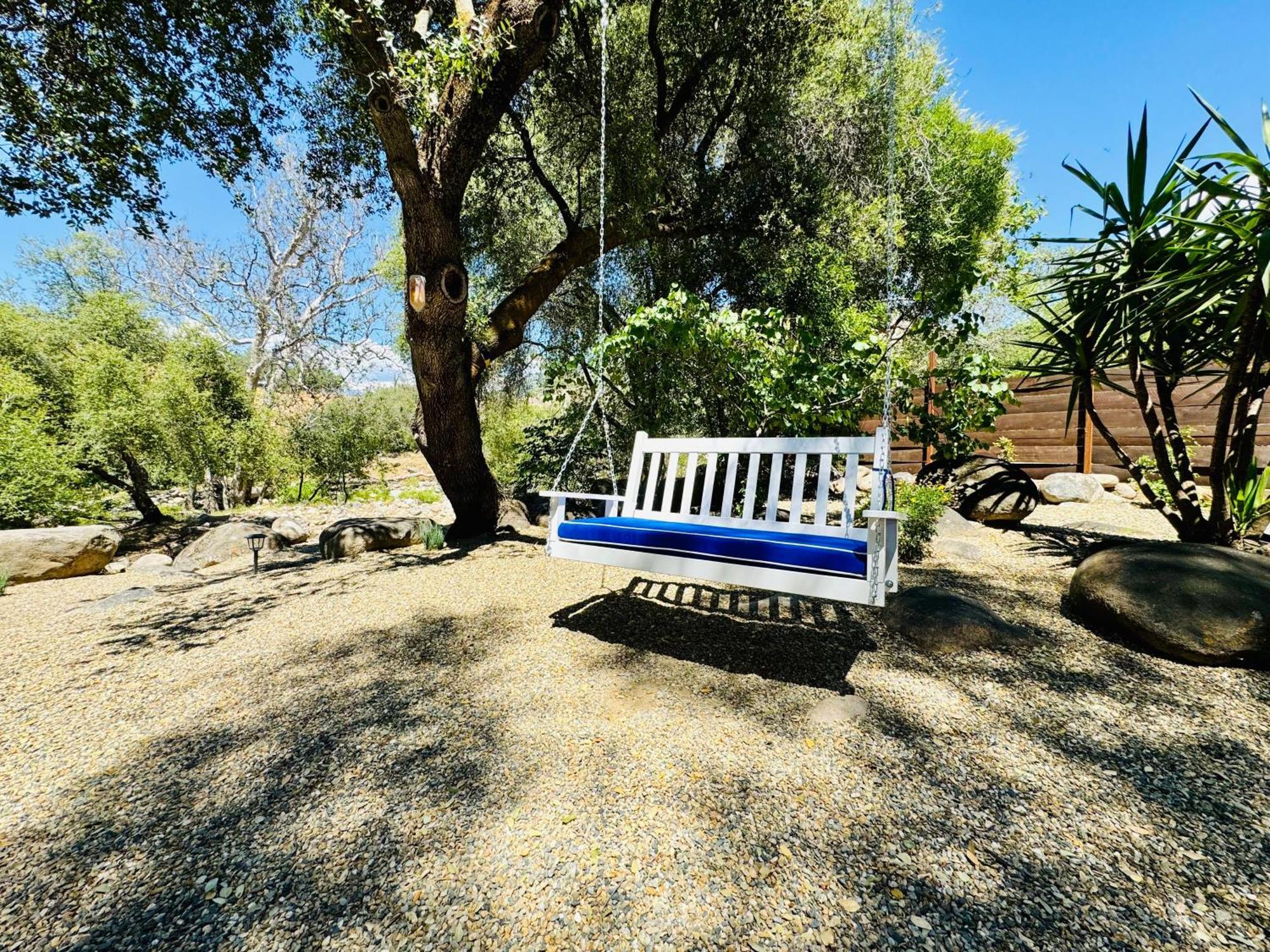 Sequoia Cabin By The River ทรีริเวอร์ส ภายนอก รูปภาพ